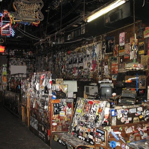 CBGB---Buhne-02.jpg